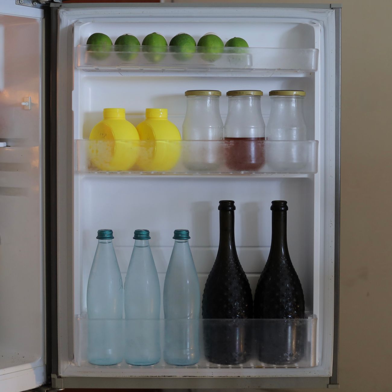 Side by Side Refrigerator Model-49zb - Sharp